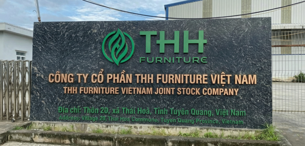 Biển hiệu THH FURNITURE